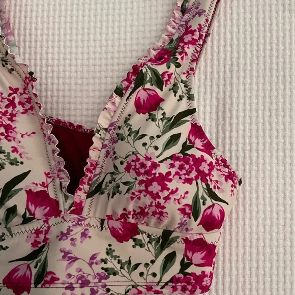 MOSSIMO Pink floral crop top size S. - Picture 4 of 4